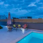 Modern Ol&ju For 9 Persons In Only 1.5 Km From The With Pool Heating * Pula