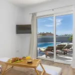 Modern Ol&ju For 9 Persons In Only 1.5 Km From The With Pool Heating Villa